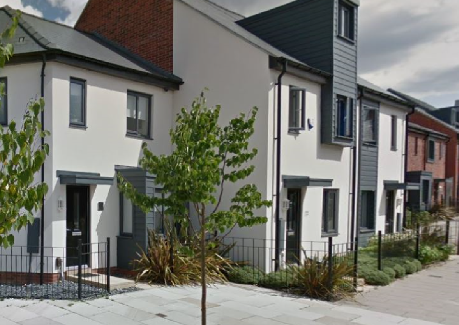 New modern and high-quality design houses built 