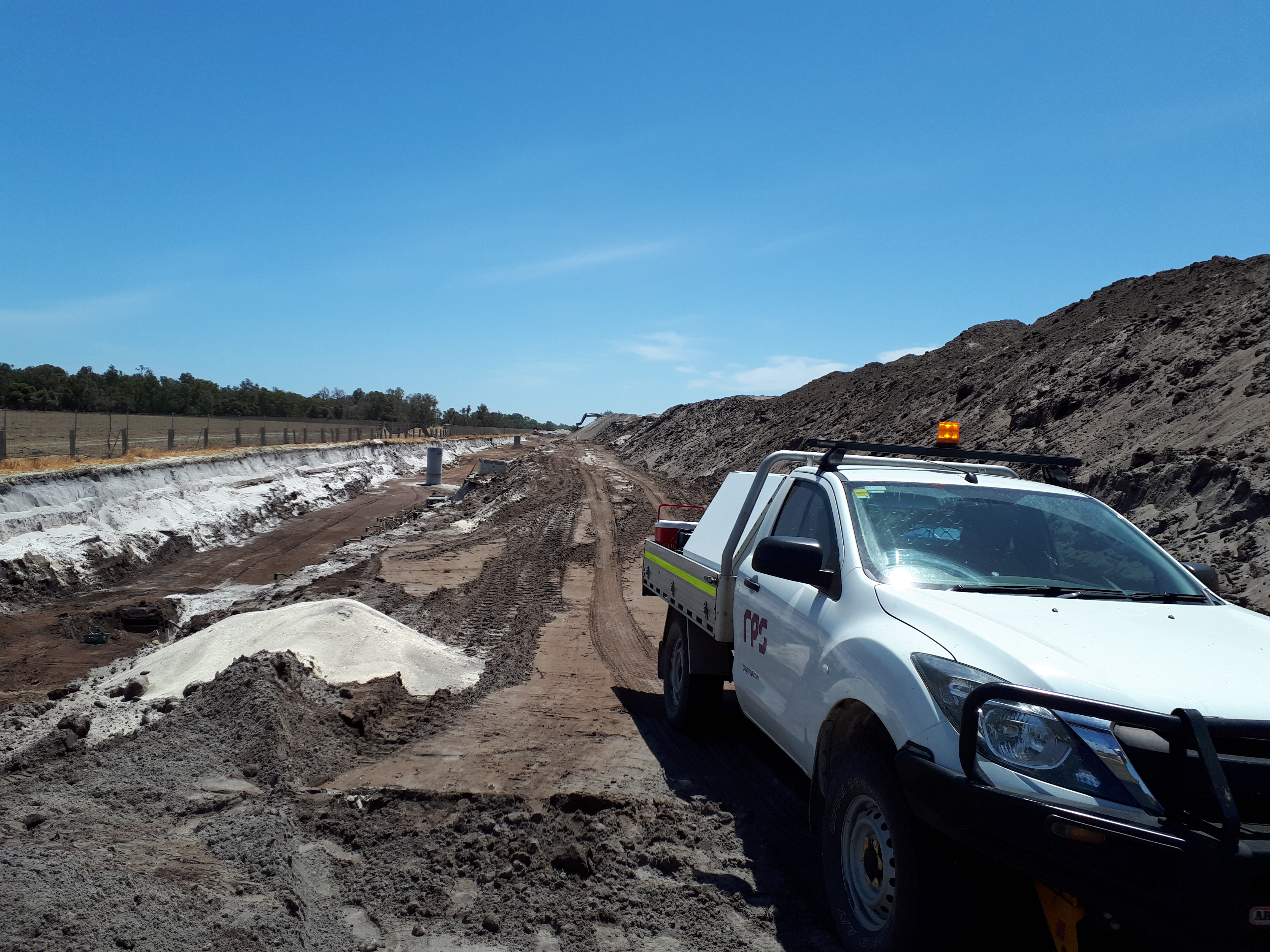 Earthworks and RPS ute at Peel Business Park