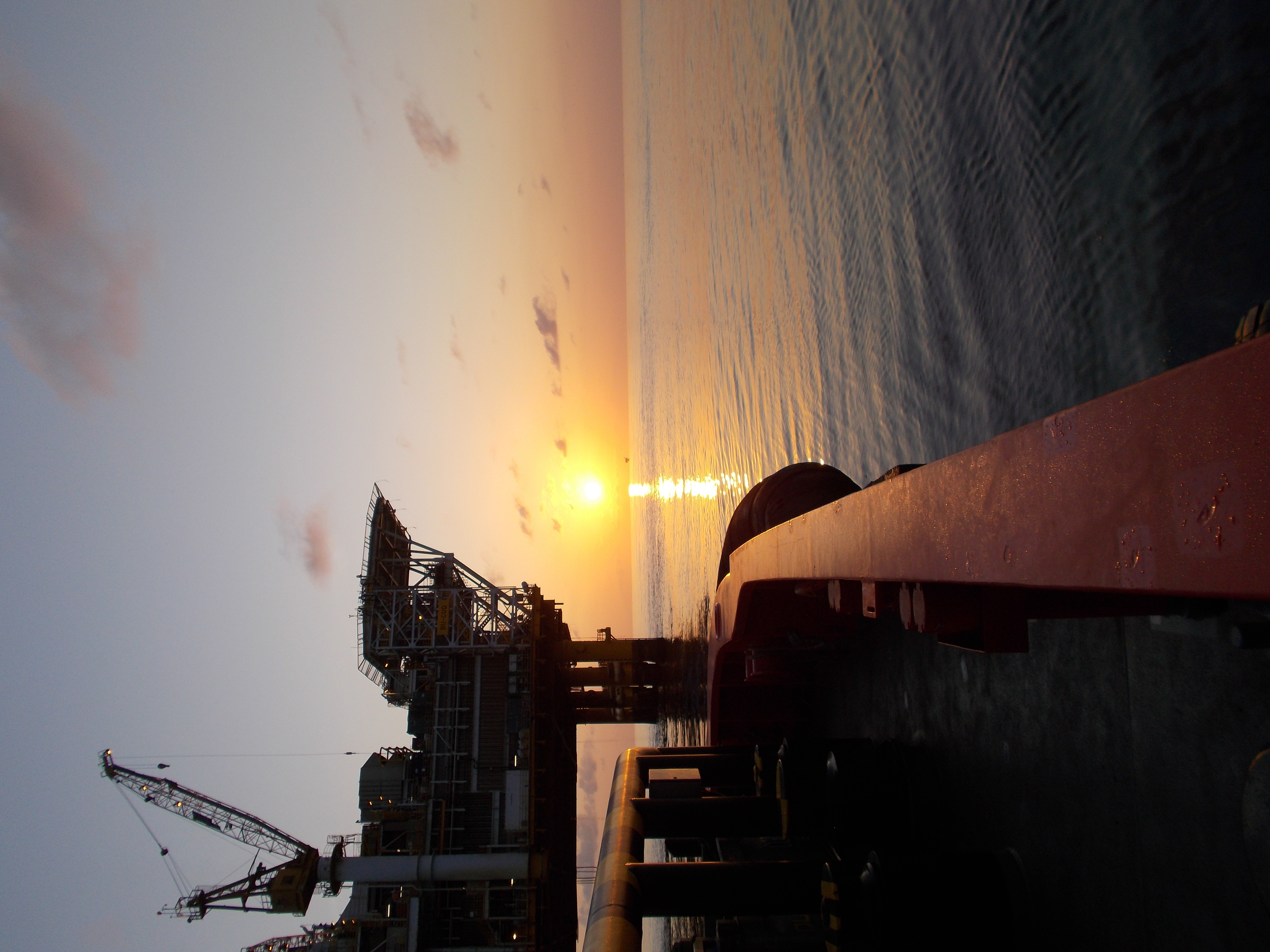 Craig Phillips Bayu Undan- departing platform April Metocean team Client Santos.JPG