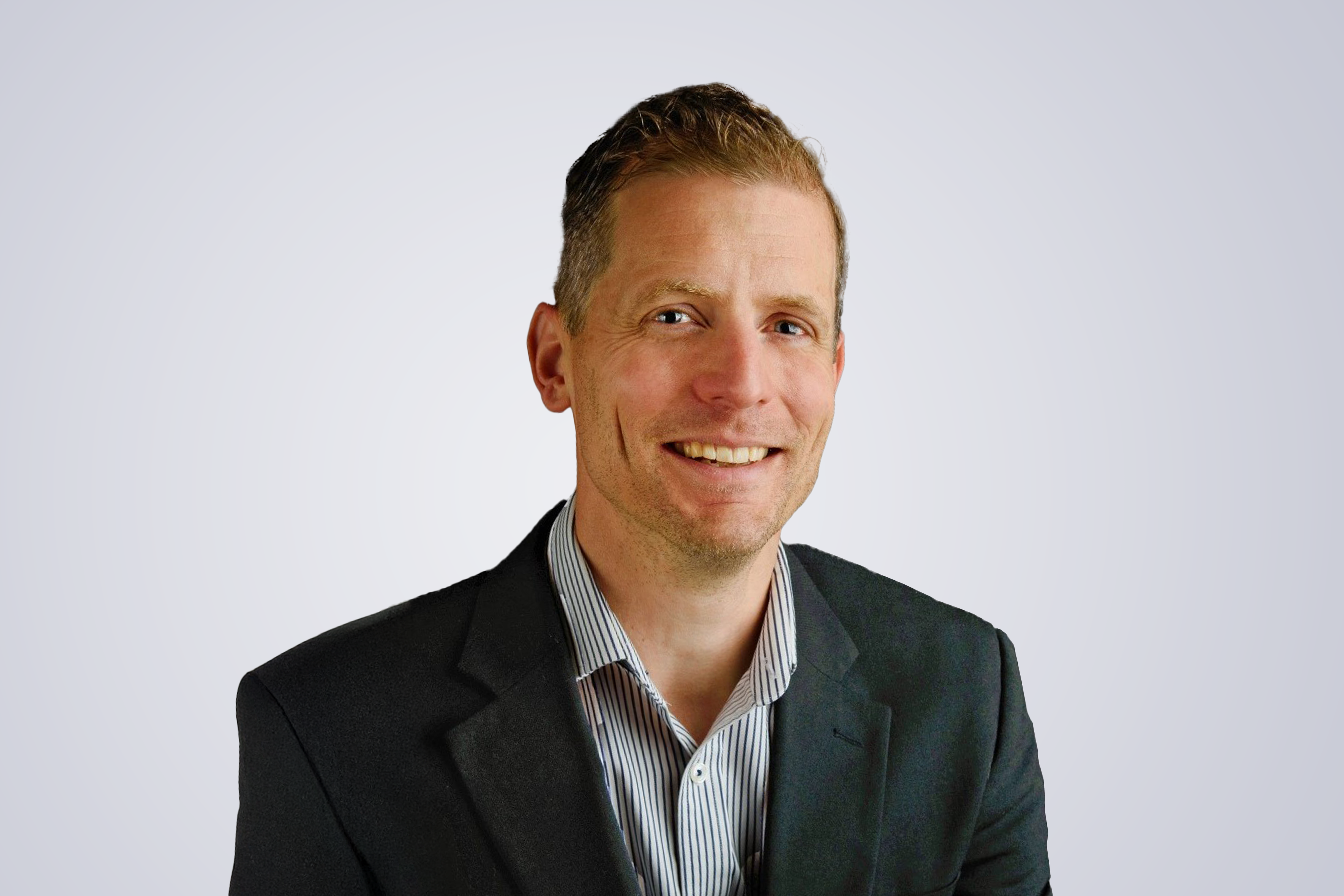 Tim Ashwin Web Headshot