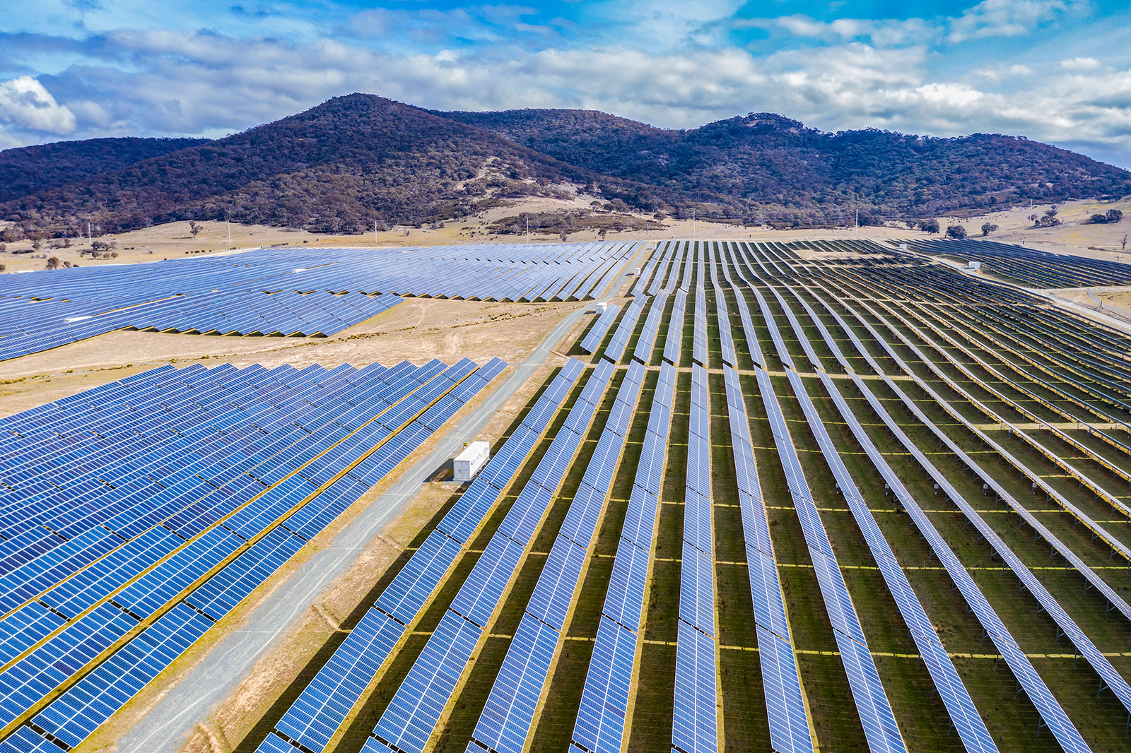 Solar Farm Australia Regional Rural Area (1)